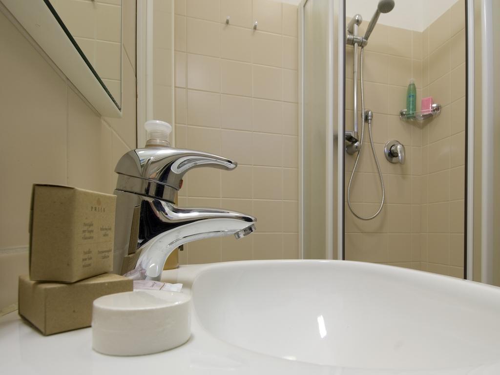 Hotel Nives Riccione Room photo